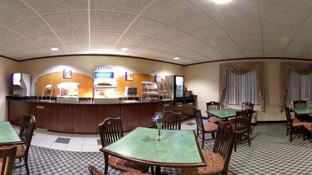 Country Inn & Suites By Radisson Mt. Pleasant-Racine West Wi Sturtevant Exterior foto