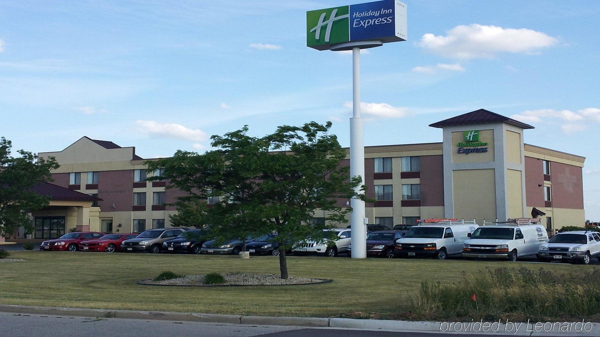 Country Inn & Suites By Radisson Mt. Pleasant-Racine West Wi Sturtevant Exterior foto