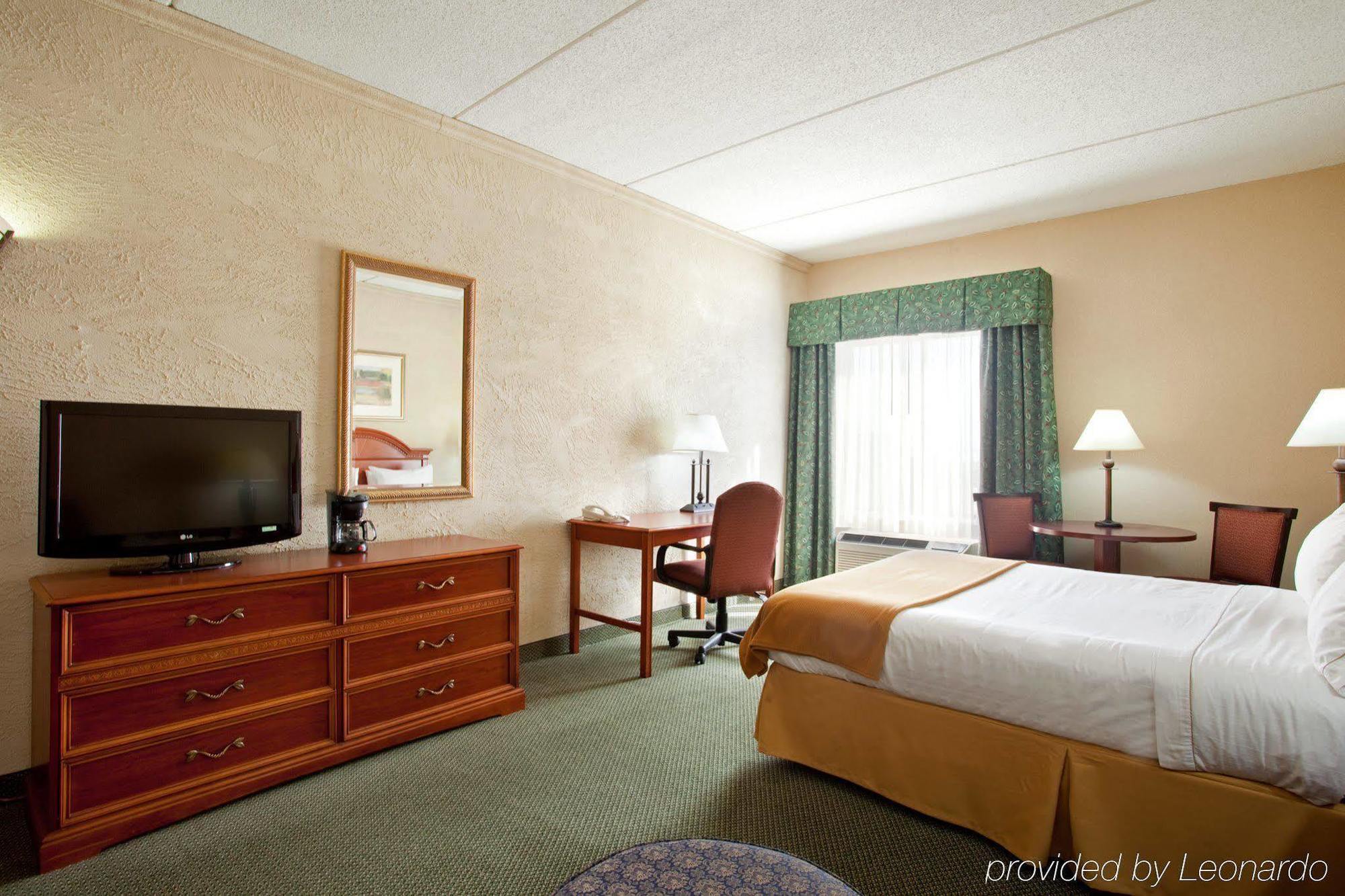 Country Inn & Suites By Radisson Mt. Pleasant-Racine West Wi Sturtevant Exterior foto