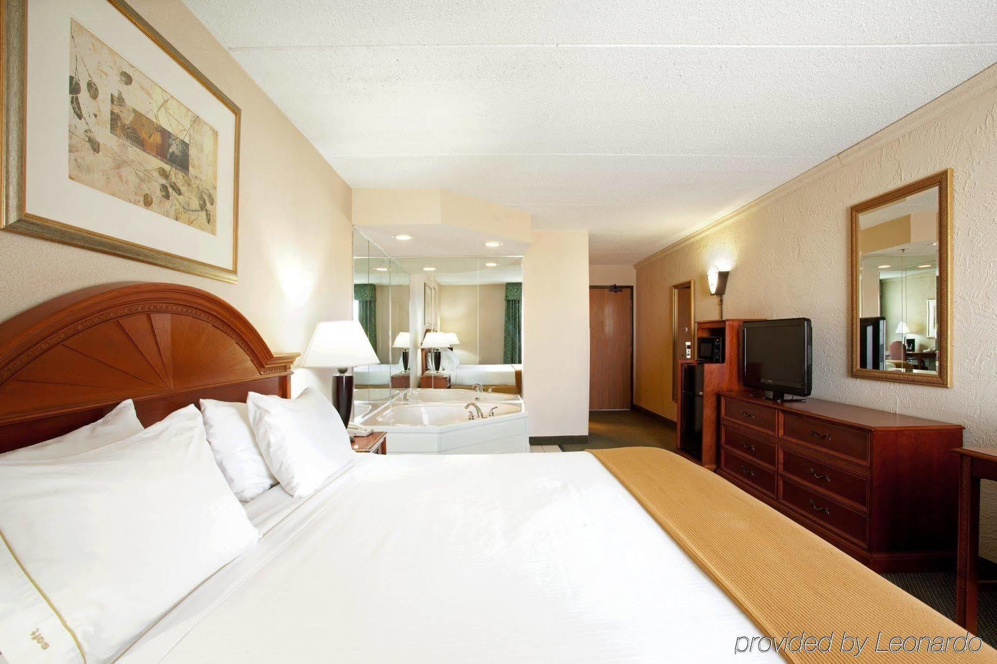 Country Inn & Suites By Radisson Mt. Pleasant-Racine West Wi Sturtevant Exterior foto
