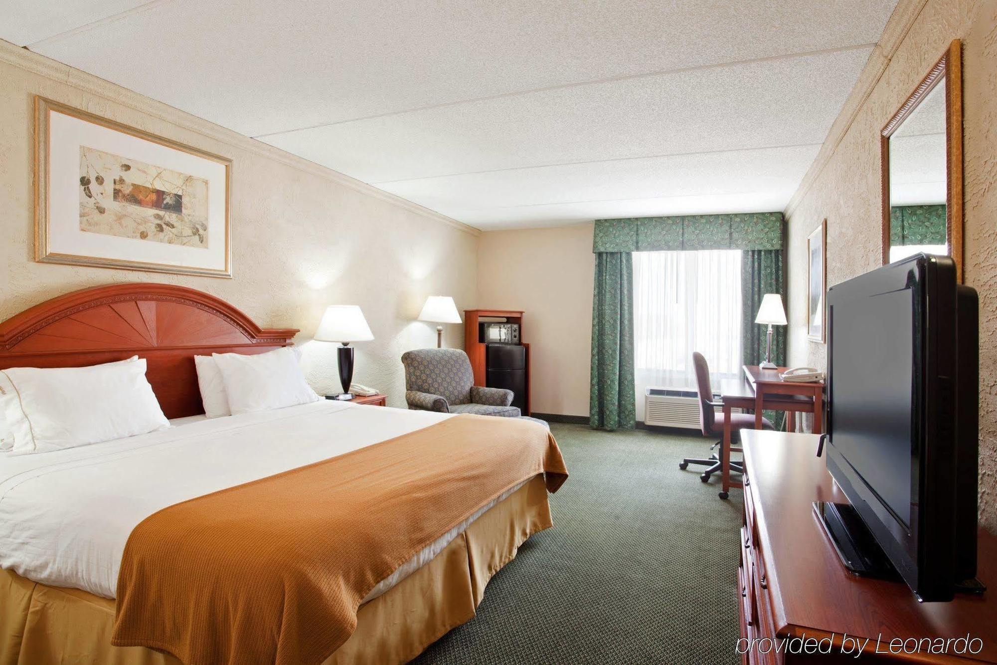 Country Inn & Suites By Radisson Mt. Pleasant-Racine West Wi Sturtevant Exterior foto